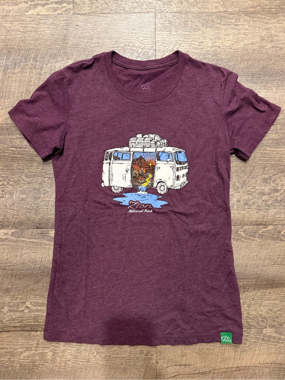 Wild Tribute Zion National Park Burgundy Graphic Tee S